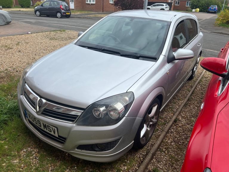 Vauxhall, ASTRA, Hatchback, 2009, Manual, 1910 (cc), 5 doors