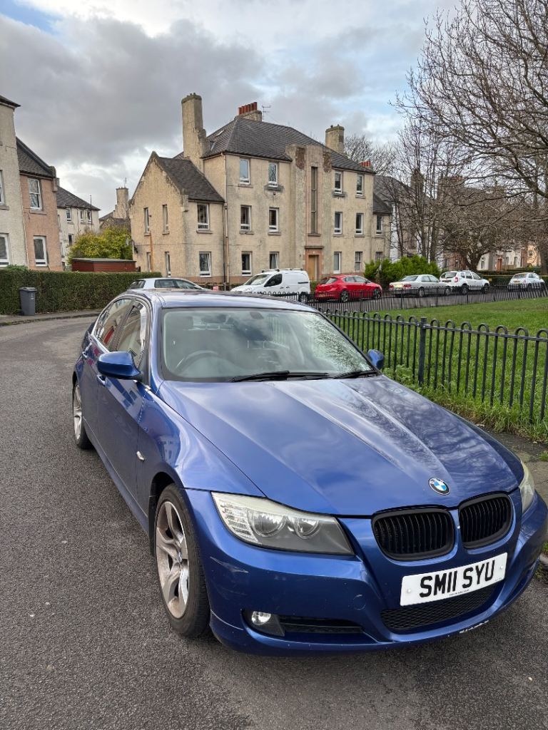 BMW, 3 SERIES, Saloon, 2011, Manual, 1995 (cc), 4 doors