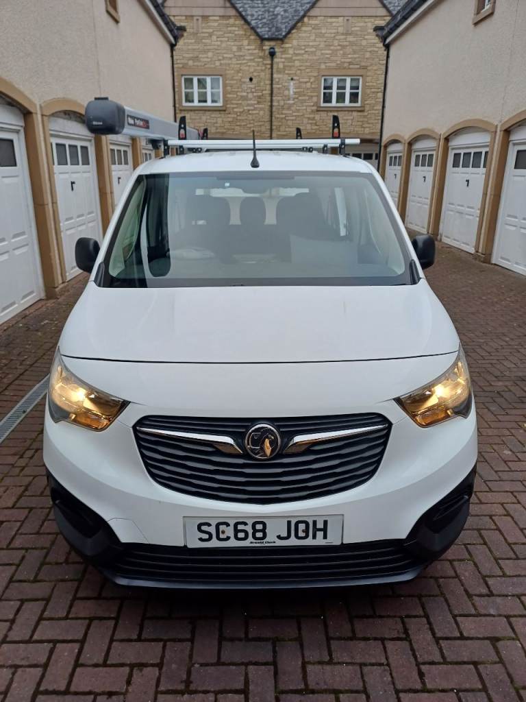 Vauxhall, COMBO CARGO, Panel Van, 2018, Manual, 1560 (cc)a