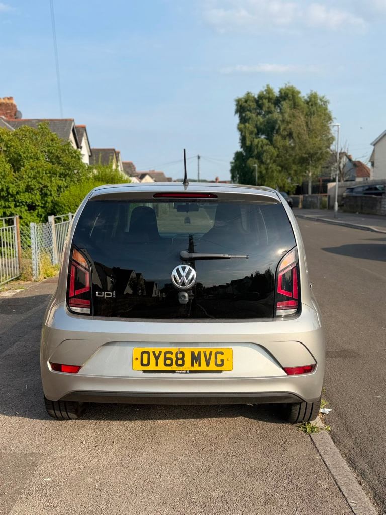 Volkswagen Up
