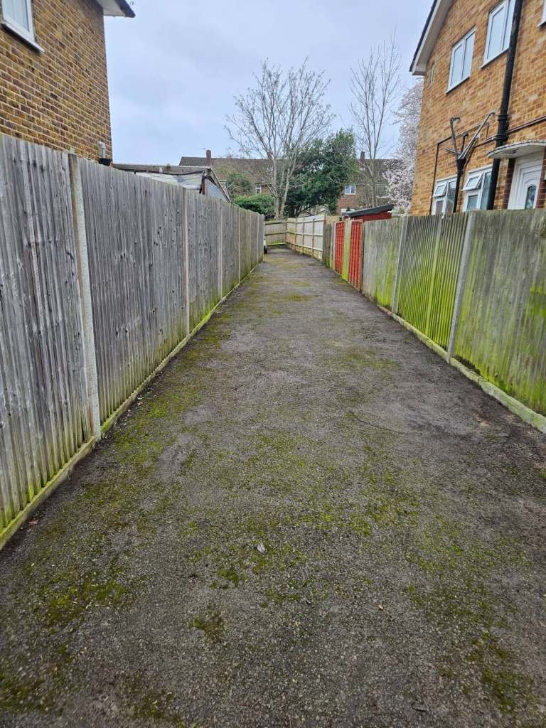 Storage yard to rent