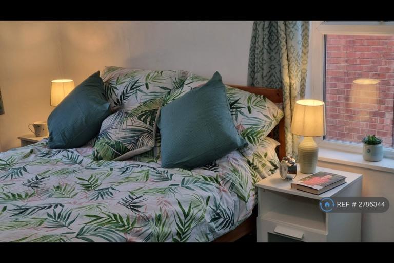 1 bedroom in Park End Road, Gloucester, GL1 (#2786344)