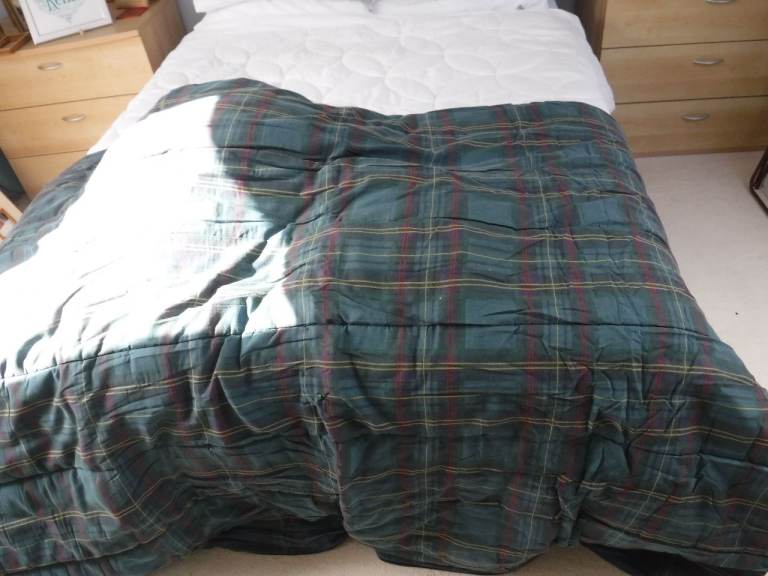 Sleeping Bags  £10 each.   Buyer collects