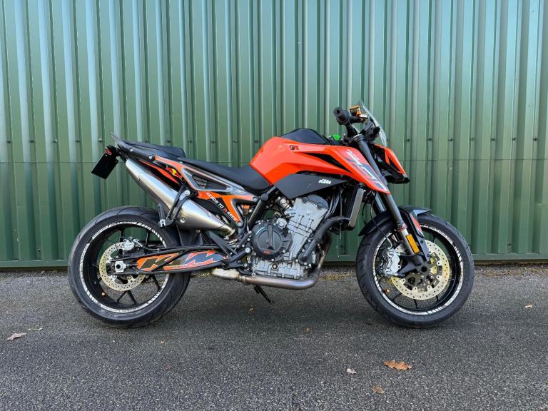 KTM 790 Duke 2024 Orange 1 Owner 2900 Miles Quickshifter Screen Full History 