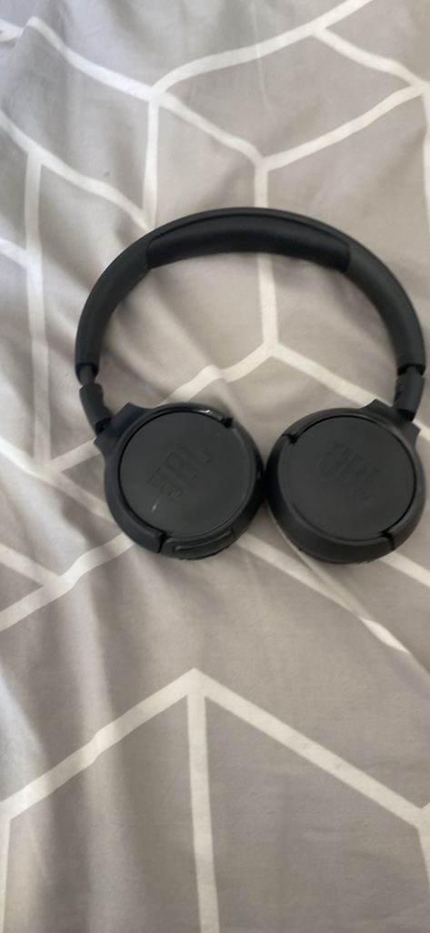 JBL On-Ear Headphones – Black, Good Condition