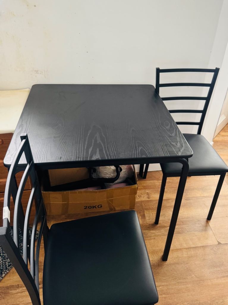Full Furniture & Appliances Bundle – £150 Must Go ASAP – Torquay