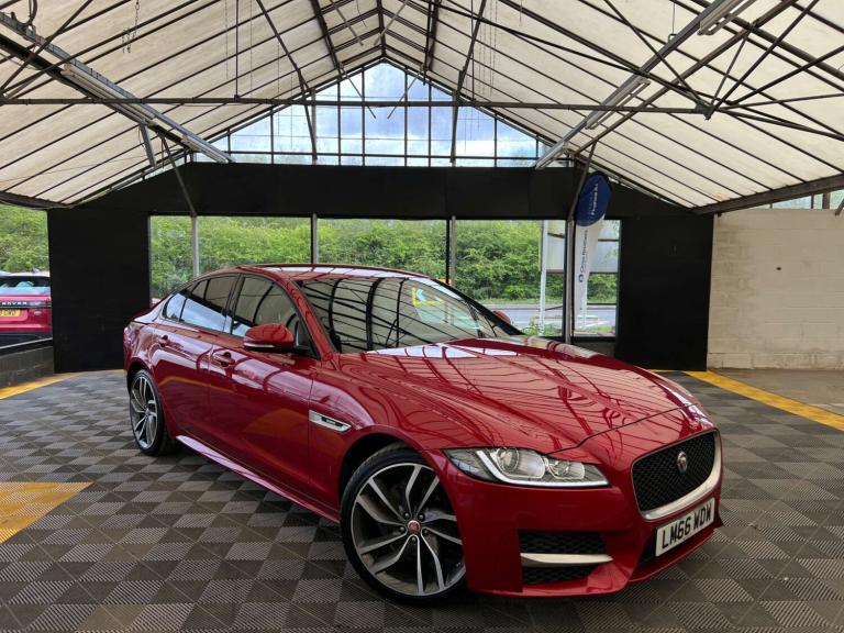2017 Jaguar XF 2.0 XF R-Sport D Auto 4dr Saloon Diesel Automatic