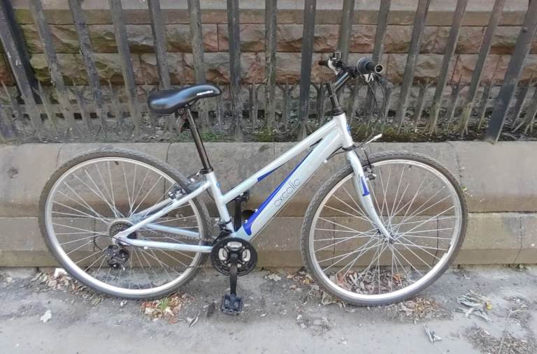 LADIES HYBRID BIKE 28 Inch 