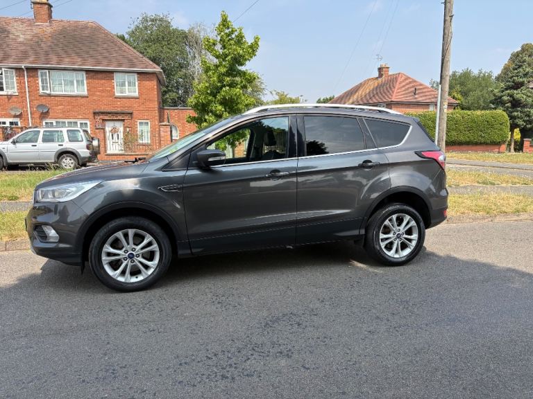 Ford, KUGA, Hatchback, titanium , 2018, Manual, 1498 (cc), 5 doors