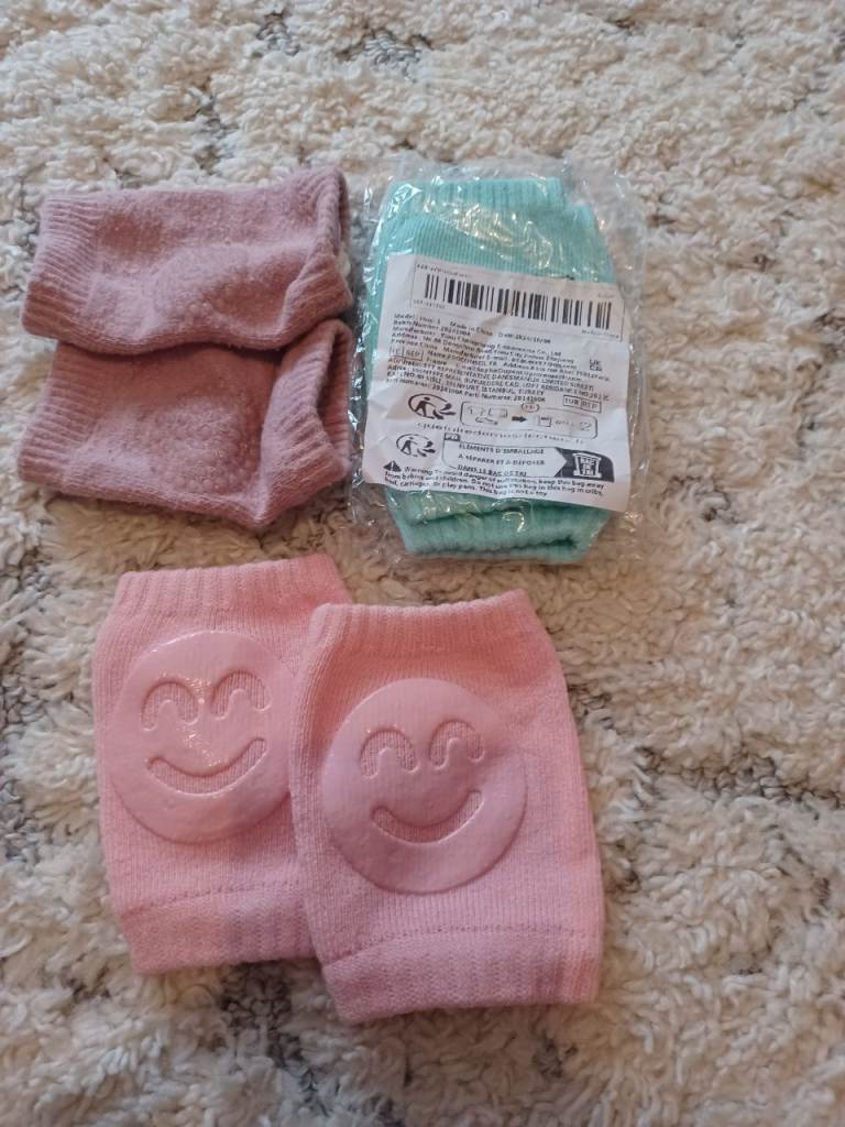 New Baby Knee Pads - Pink and Mint Green, Soft Fabric