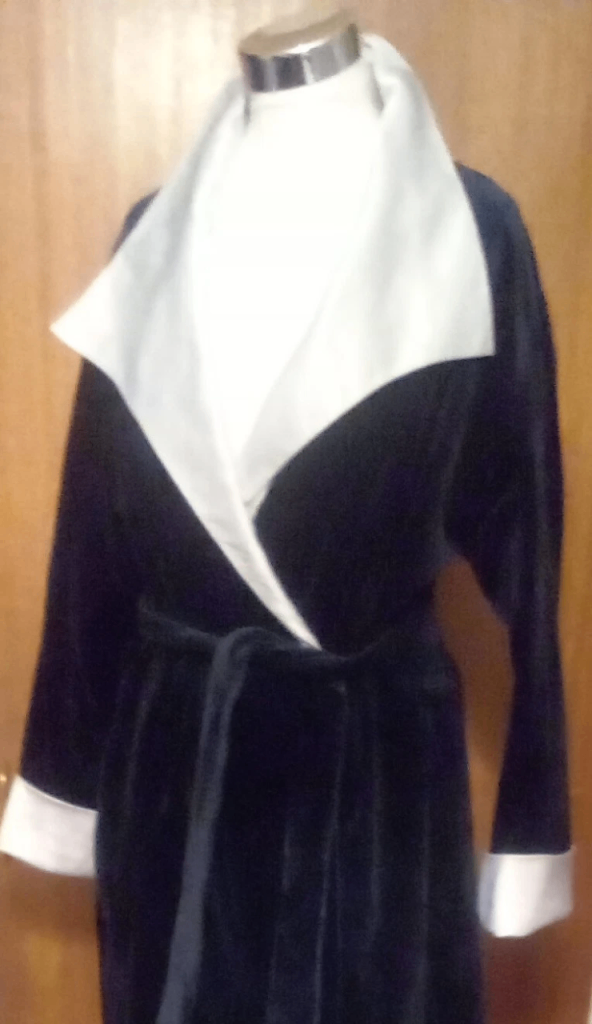 Luxury Navy Blue Velvet White Satin Collar Belted Long Dressing Gown Robe-Size 8.POST OR COLLECT! 