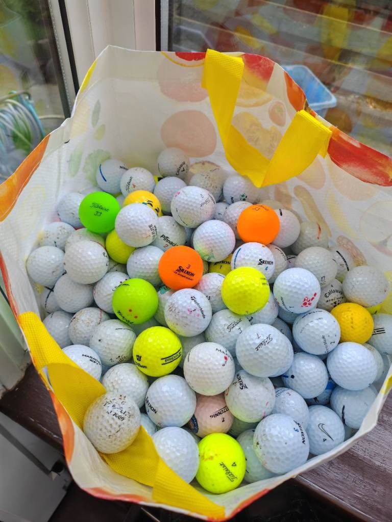 Bag of Used Golf Balls – Multicoloured, Good Condition