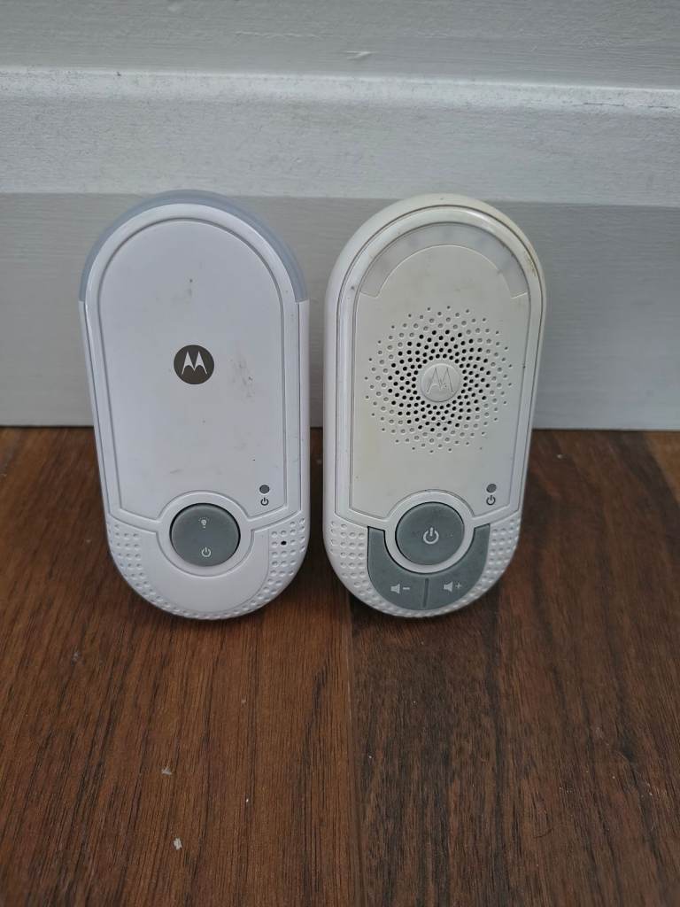 Motorola MBP8 Digital Audio Baby Monitor With Nightlight