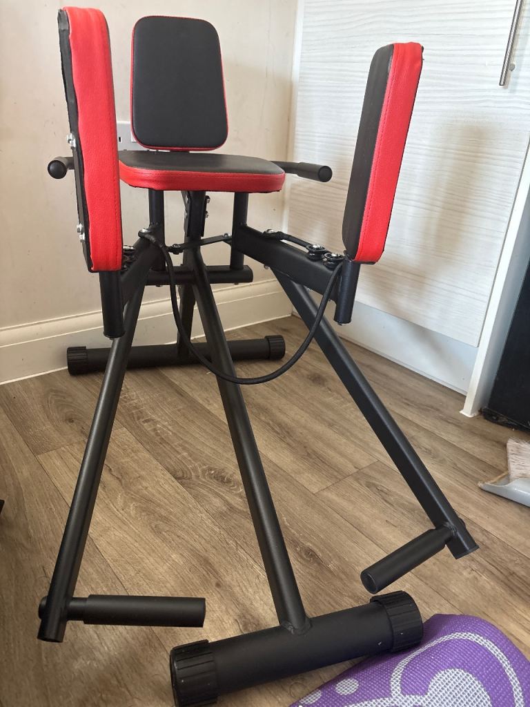 Hips/butt augmentation, inner and outer thighs and pelvic floor workout machine 