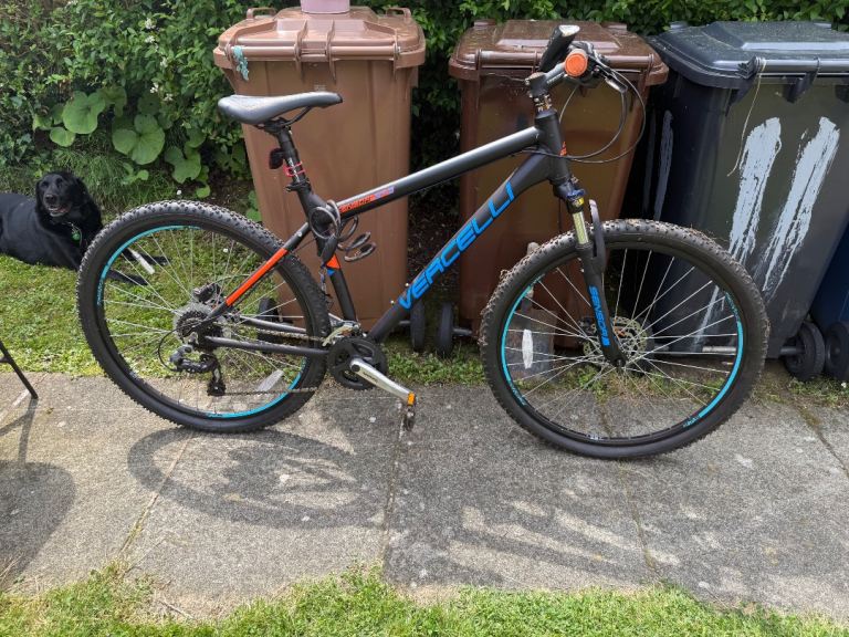 Vercelli Sensor Mountain Bike - 27.5" Wheels, Black/Blue