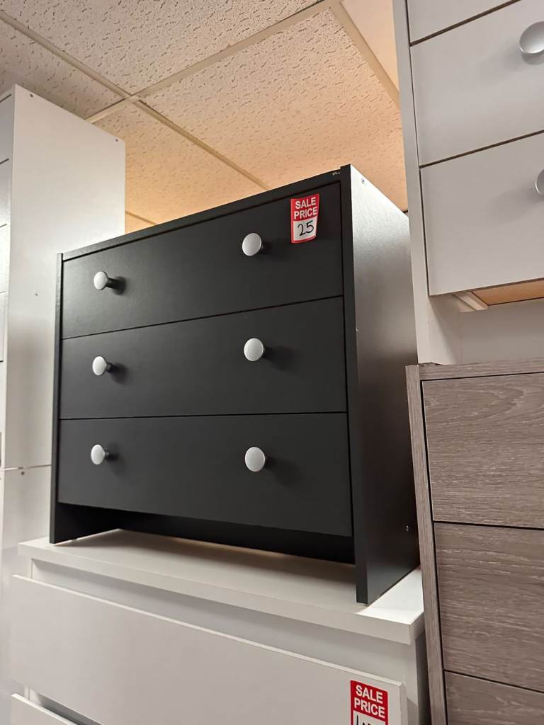 Black Chest of 3 Drawers 