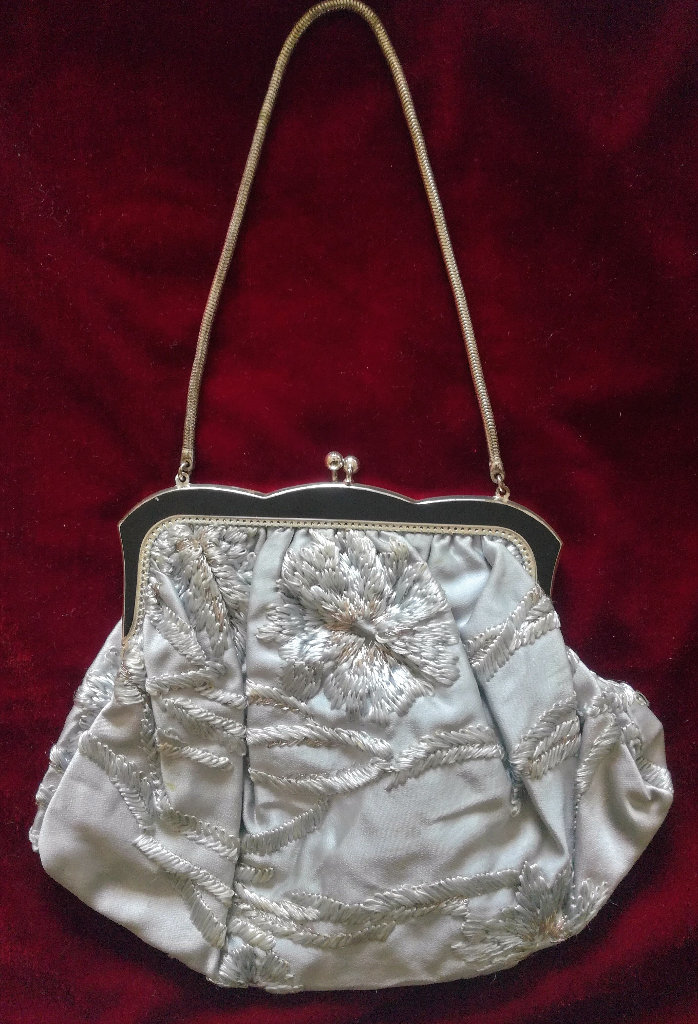 VINTAGE BAG EVENING PURSE Embroidered Diamante Clasp Rope Chain Grey Blue Silk Satin Silver Metallic