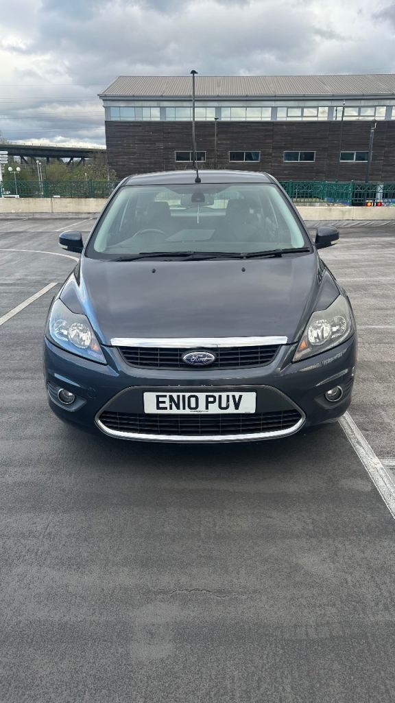 Ford Focus TITANIUM 1.6 TDCI Manual £35 Road Tax 12 Month MOT FSH 2 KEYS