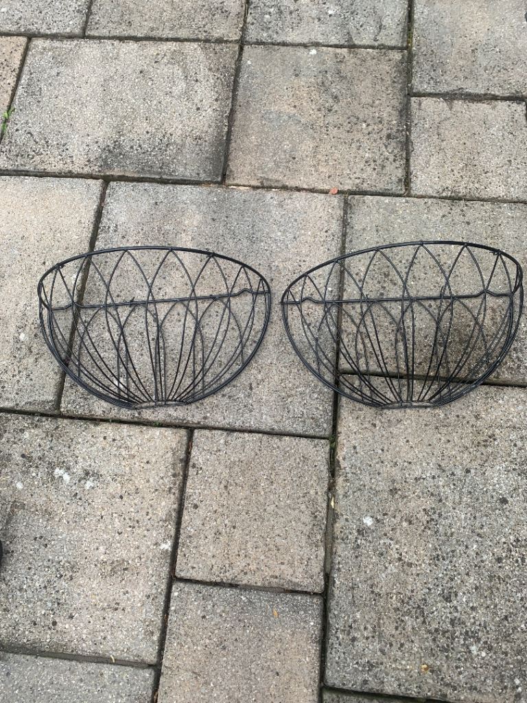Pair of Black Metal Hanging Basket Planters – Good Condition