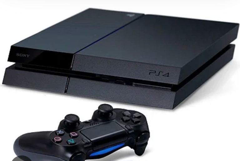 PlayStation 4 black 500gb
