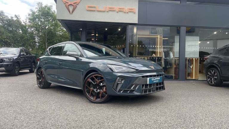 2025 Cupra Leon 1.5 eHybrid 272 VZ3 5dr DSG HATCHBACK PETROL/ELECTRIC Automatic