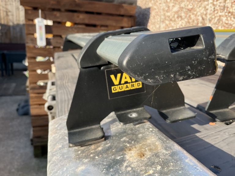 Van guard Ulti bars x3. 