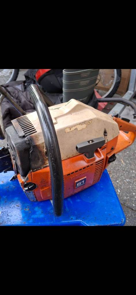 Husqvarna 61 chainsaw 