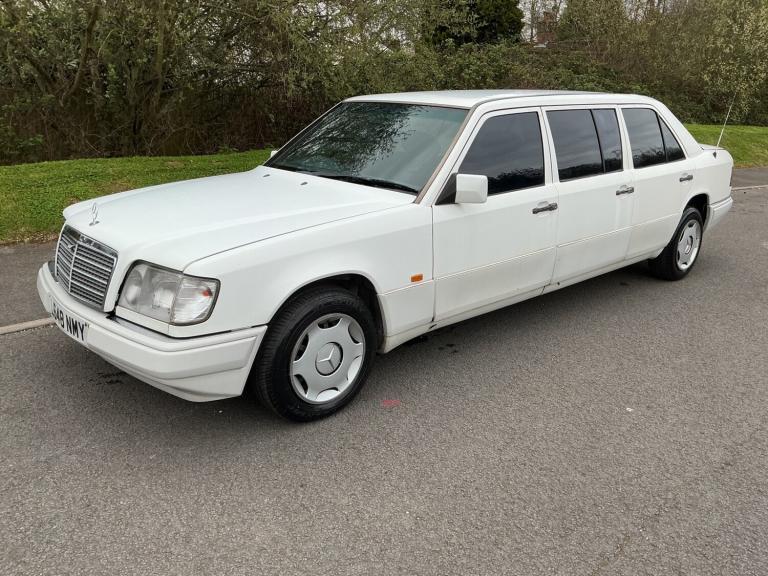 1994 Mercedes-Benz E Class E250 D 6 Door Auto 8 Seat Limousine Diesel Automatic