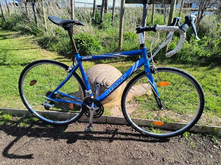 Giant OCR road bike