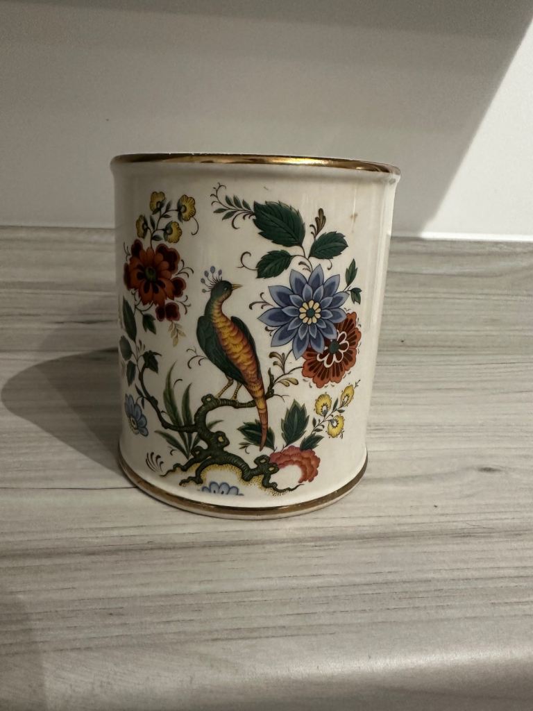 image for - Small Decorative Pot