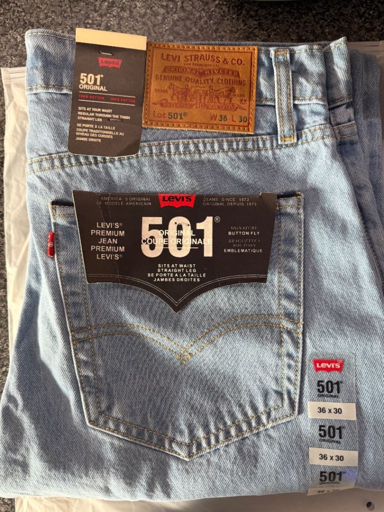 Levi's 501 Men's Jeans Blue, Regular Straight, Stone Wash.  W36, L30
