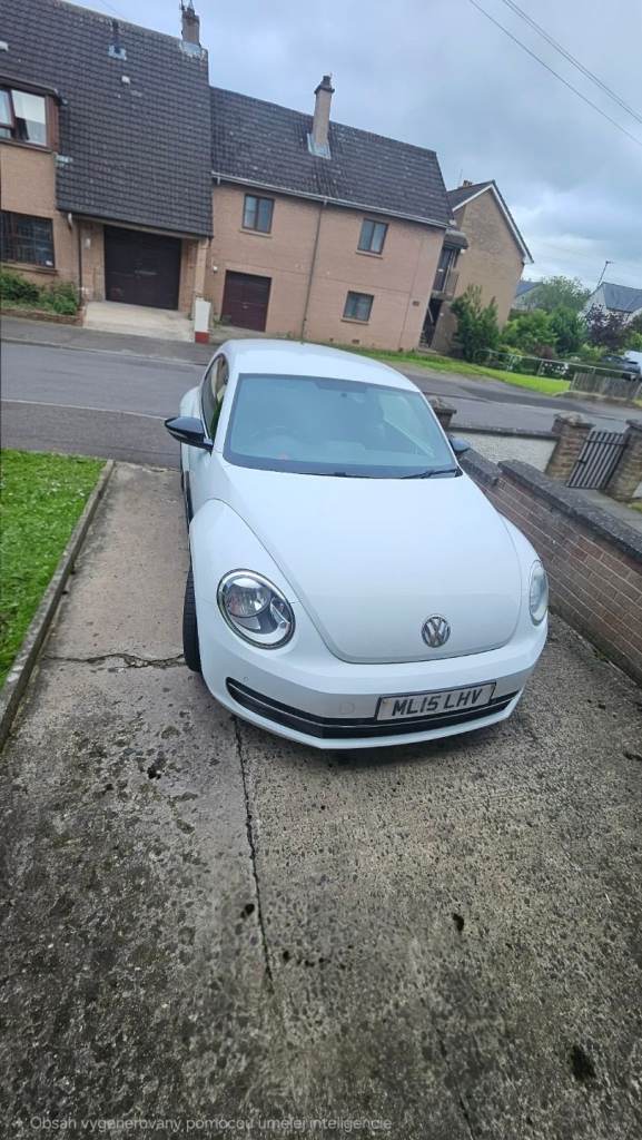 Volkswagen, BEETLE, Hatchback, 2015, Semi-Auto, 1968 (cc), 3 doors