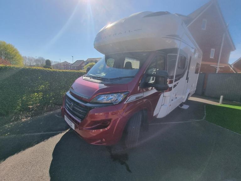 Autotrail Apache 700 180bhp 9 Speed auto 1 Owner