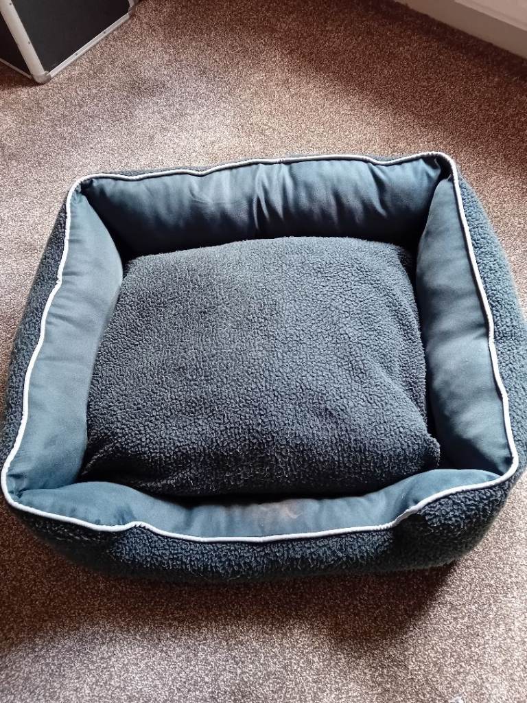 Dog bed
