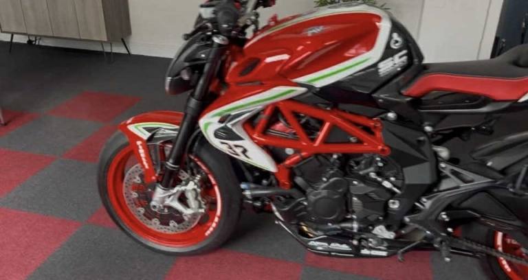 MV AGUSTA BRUTALE 800 RR RC 2019