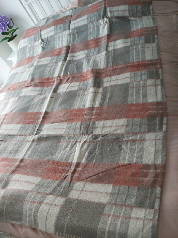 Vintage Wool Blanket double 