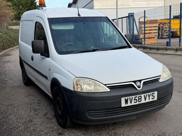 2008 Vauxhall Combo 2000 1.3CDTi 16V Van [75PS] CAR DERIVED VAN Diesel Manual