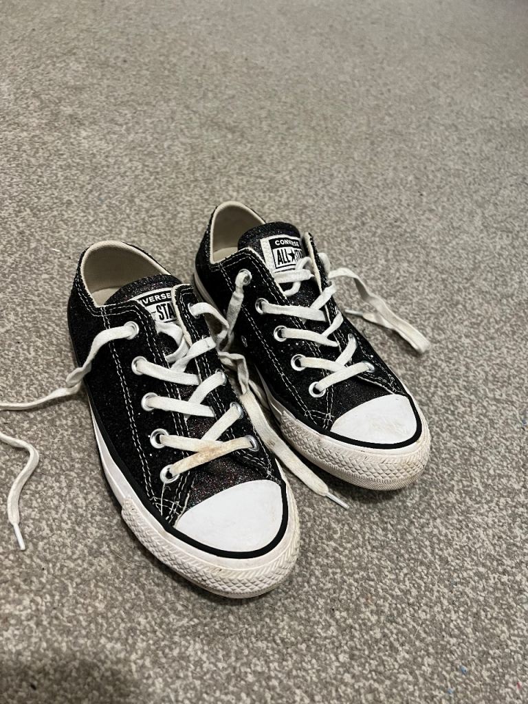 Girls sparkle black converse