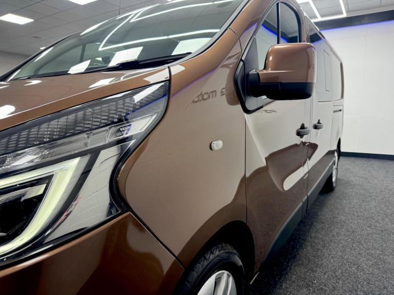 2020 Renault Trafic 2.0 dCi ENERGY 30 Sport Nav Crew Van LWB Euro 6 (s/s) 6dr WINDOW VAN Diesel M...