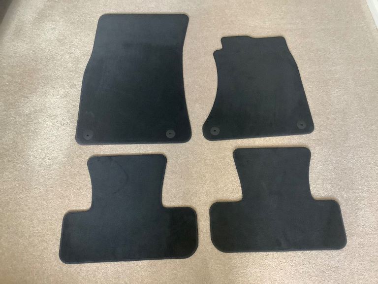 Audi Q5 2016 Carpet Mats (2009-2016 model) - UNUSED AS NEW