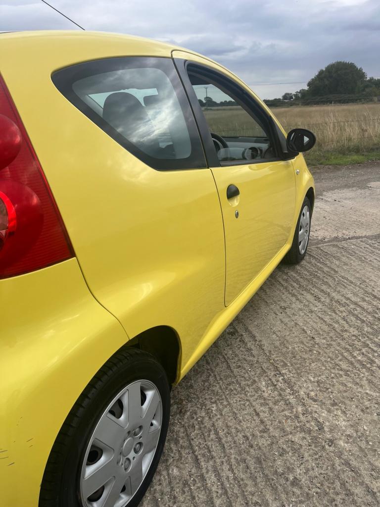 2011 Peugeot 107 Urban Lite*10m mot*£20 tax*70mpg*Low Insurance*ONLY 66k miles