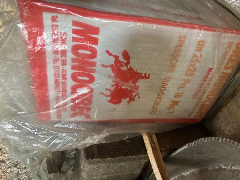 Monocibec Floor tiles