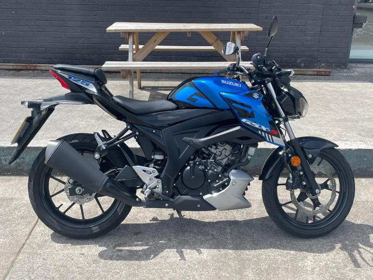 Suzuki GSX-S125 GSXS125 GSX125S 125cc geared bike