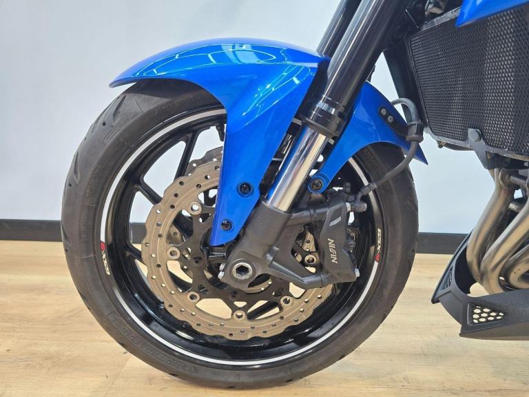 Suzuki GSX-S750 Blue 2020 - Heated Grips, R&G Bungs, R&G Tail Tidy