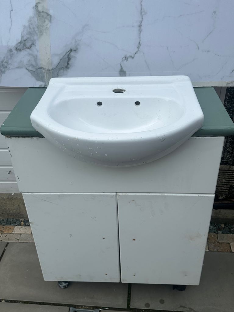 Free White Bathroom Sink and Cabinet Unit