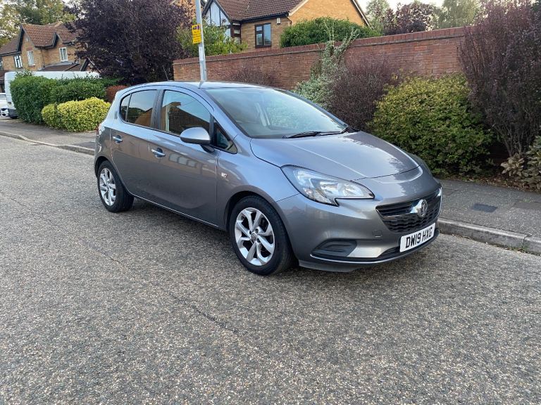 VAUXHALL CORSA 1.4 SPORT EXCELLENT CONDITION FSH APPLE CAR PLAY 