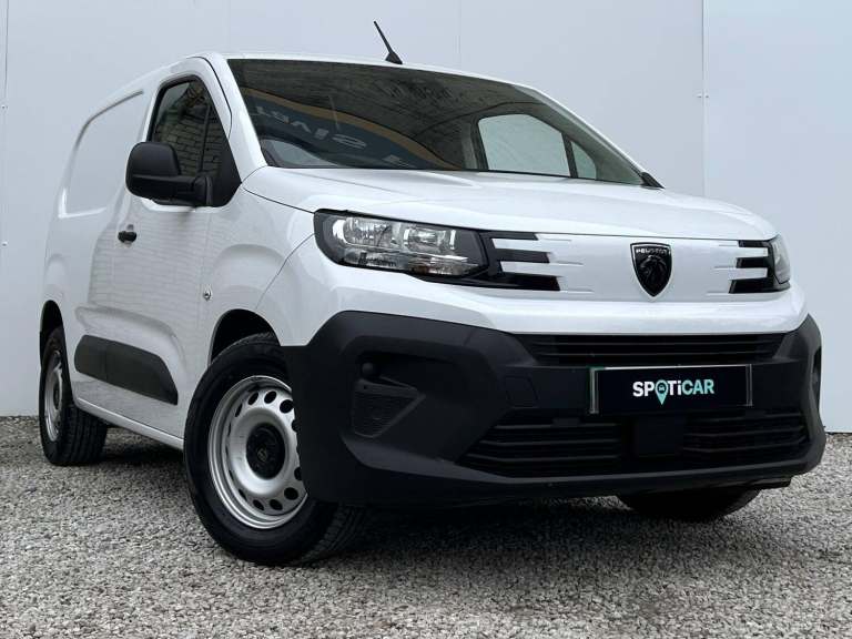 2025 Peugeot e-Partner 800 52kWh Professional Standard Panel Van Auto SWB 5dr (11kW Charger) PANE...