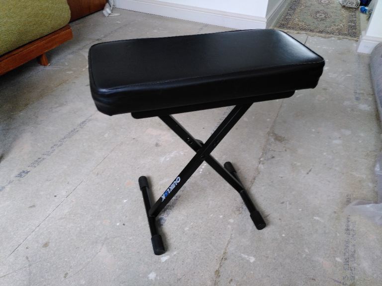 Piano stool