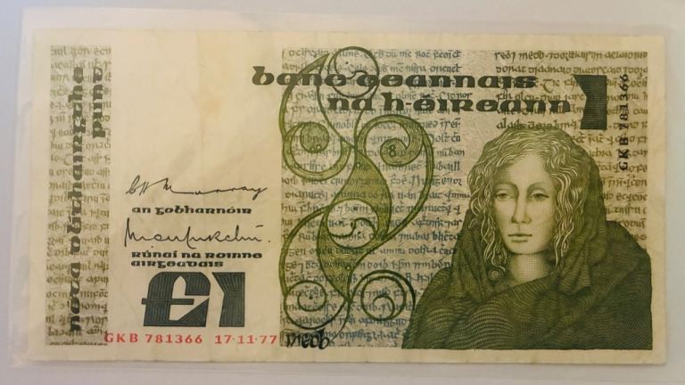 Irish £1 Banknote – Collectible Vintage Money