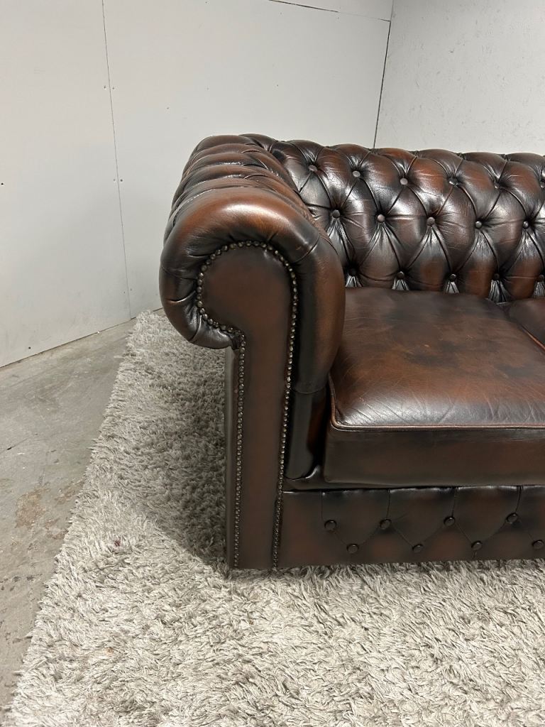 PAIR OF CHESTERFIELD 3 SEATER CLUB SOFAS DELIVERY AVAILABLE 